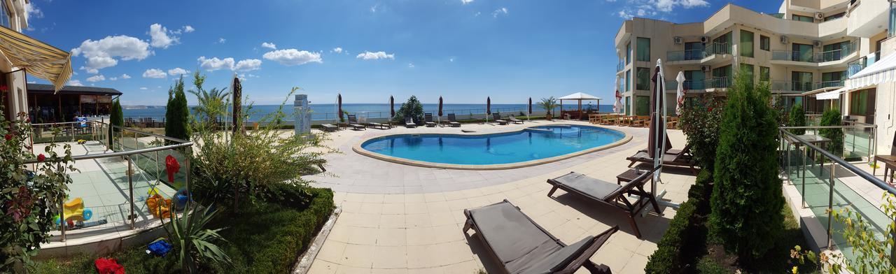 Aparthotel Golf Coast Cavarna Exterior foto