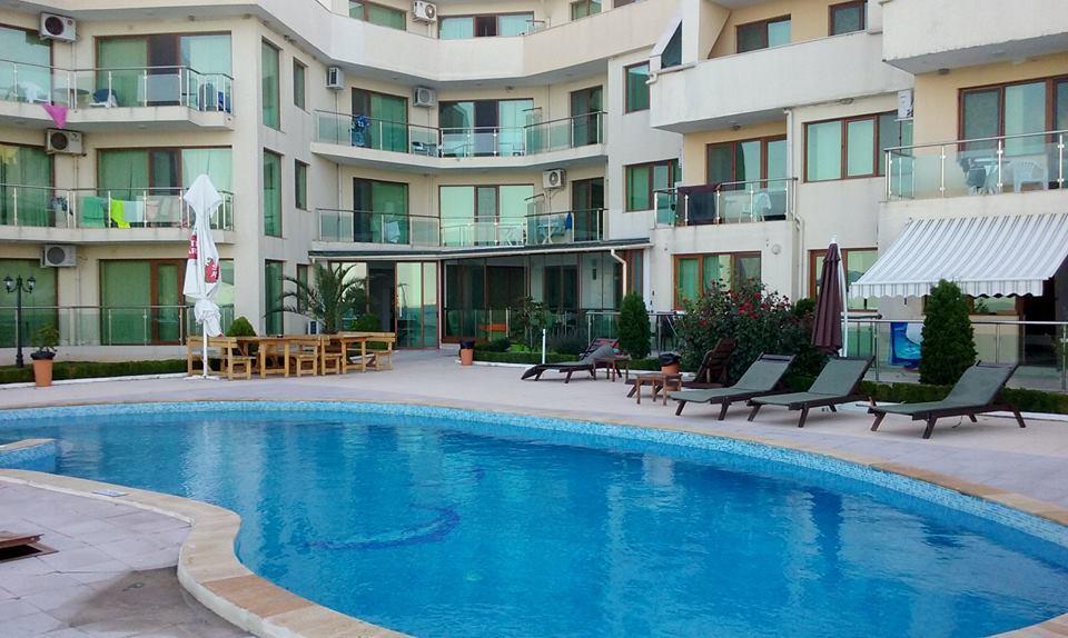 Aparthotel Golf Coast Cavarna Exterior foto